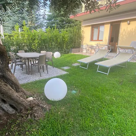 Apartment Hera *